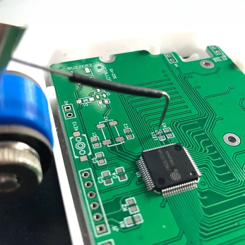 قطعتان من مسبار أداة لحام إلكت - مراجعة Diy Electronics Repair وسعره